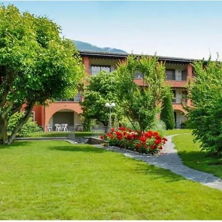 Ascona: Residenza Sabrina,app 2.5 Locali E Piscina Lejlighed Ascona